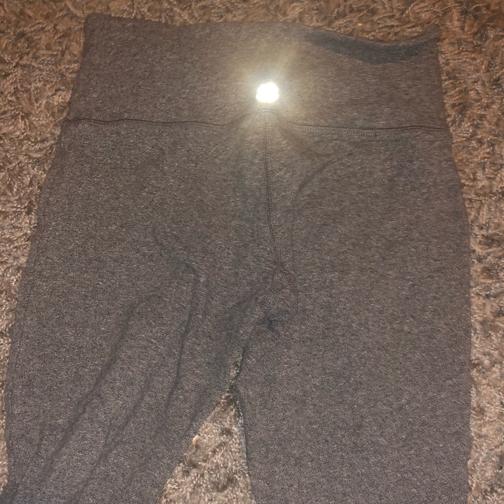 Cropped Gray leggings